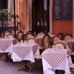 romantic restaurants paris