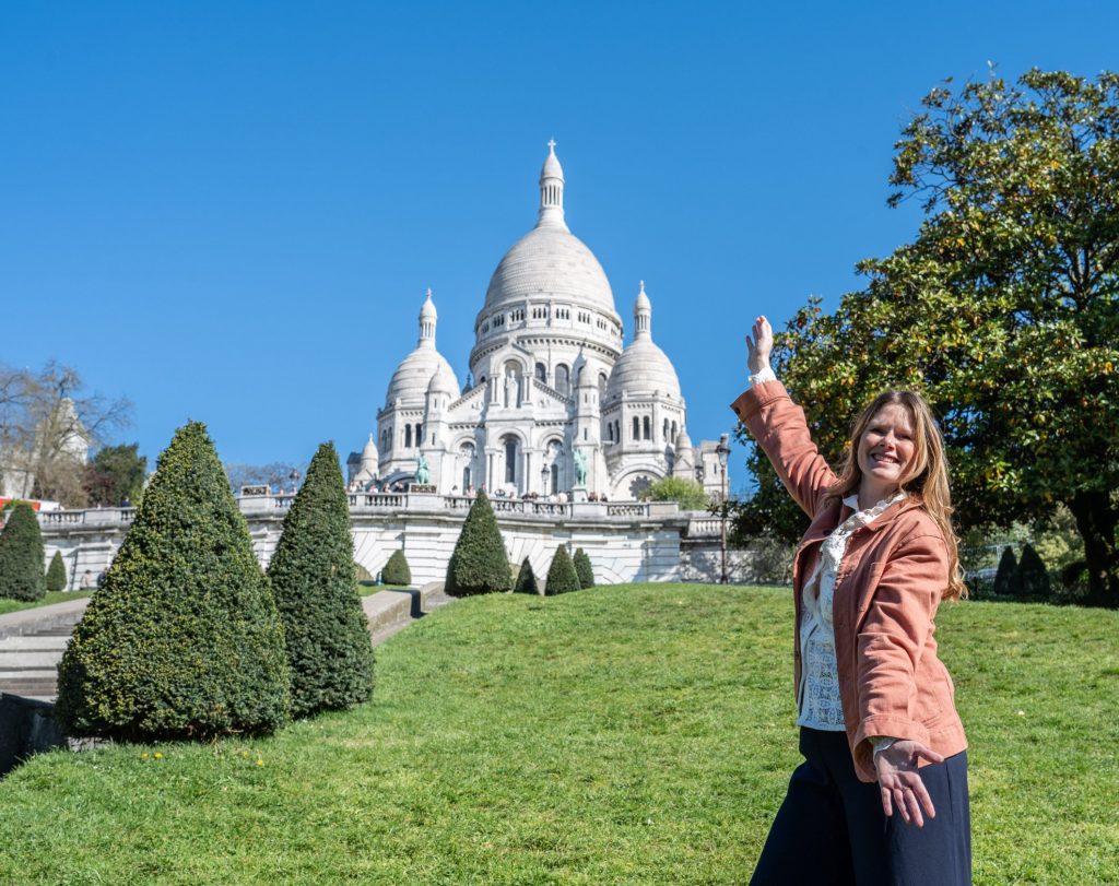 Sacred-Heart Basilica in Montmartre Private tour with guide Marie