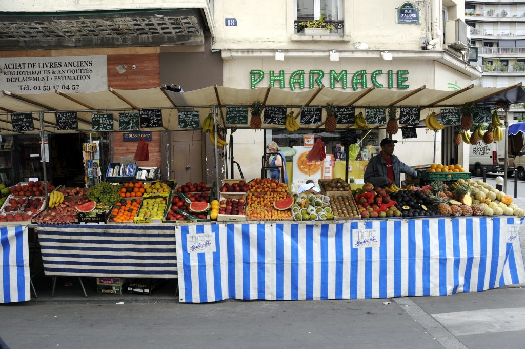Marché d’Aligre, a bustling market in the 12th arrondissement 