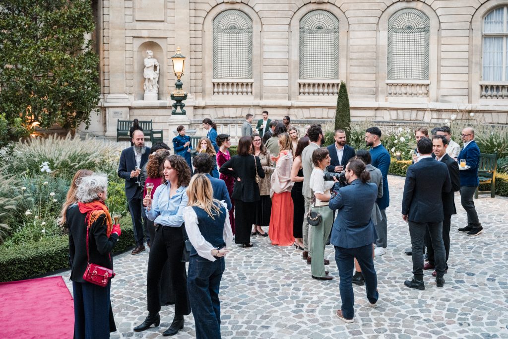 Guests arriving at Musée Jacquemart-André.