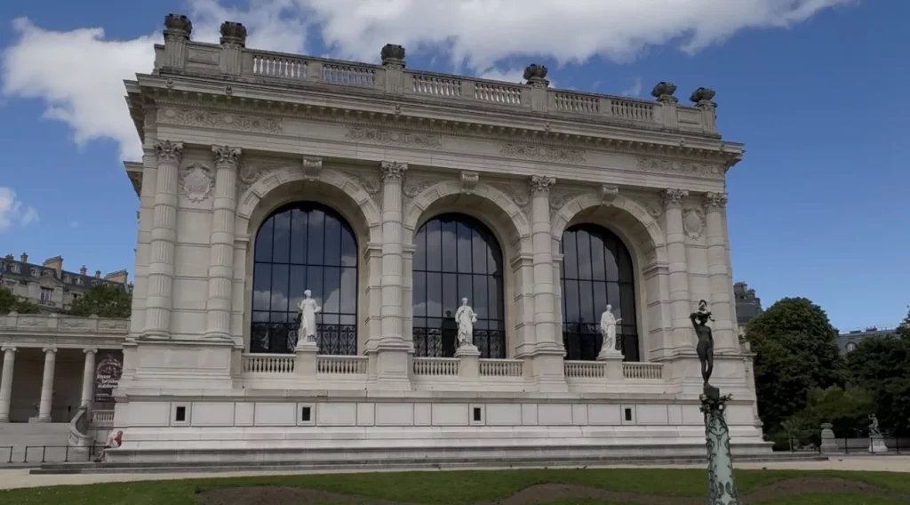 Museum of Palais Galliera From outside , big builiding in paris near the eiffel tower fashion museum Copyright: Sasha.