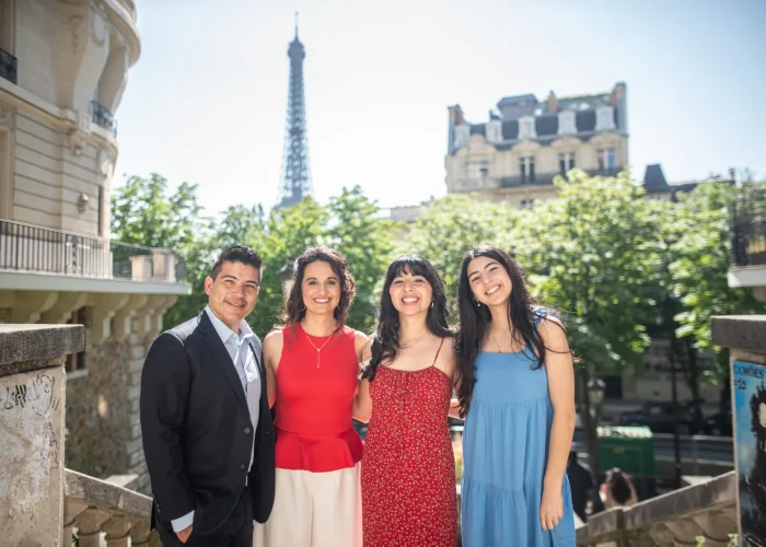 A family during a Paris Highlights tour